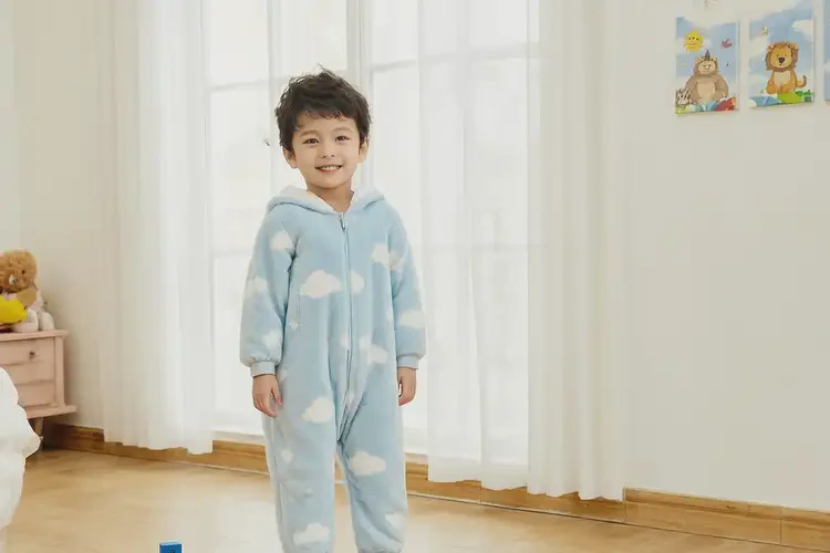 小学生肚子上经常起湿疹可以彻底自愈吗(图2)