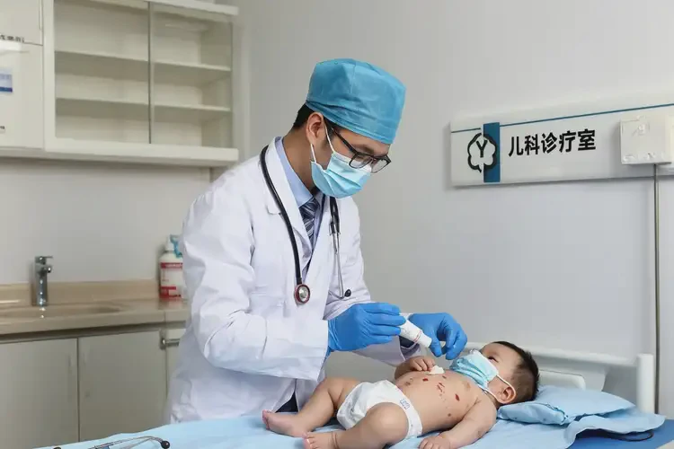 幼儿肚子上经常起湿疹可不可以根治(图3)