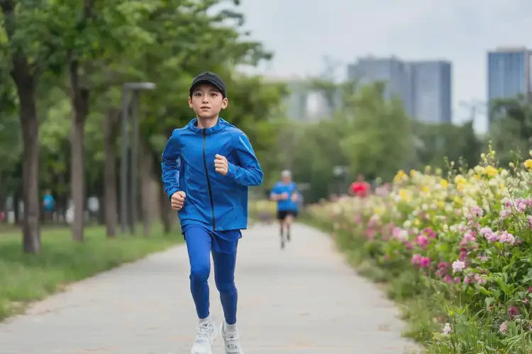 青少年小腿上长湿疹可不可以彻底自愈(图1)