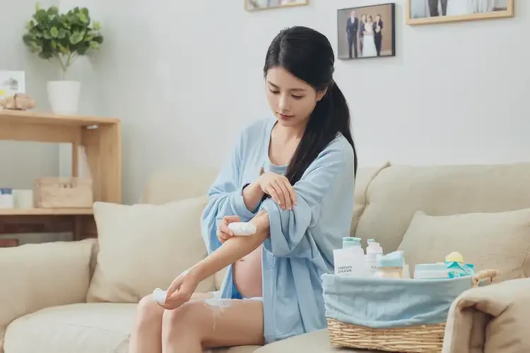 产妇手臂偶尔长湿疹可不可以根治(图2)