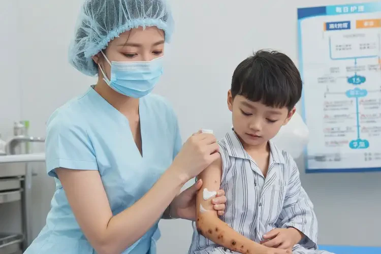 儿童手臂上经常起湿疹不管它会自己痊愈吗(图3)