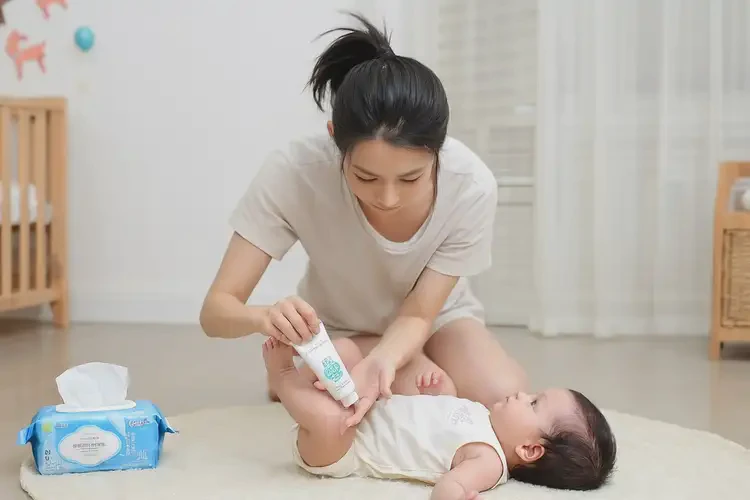 婴幼儿脸上出湿疹可以治好吗(图3)