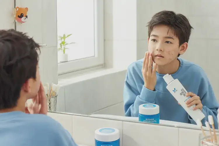 中学生脸上经常长湿疹可不可以根治(图2)