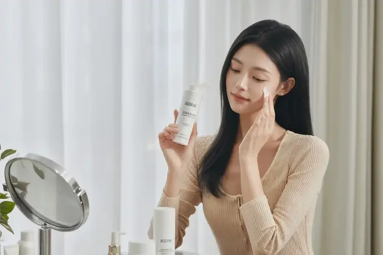 女人身上偶尔起湿疹能不能根治(图2)