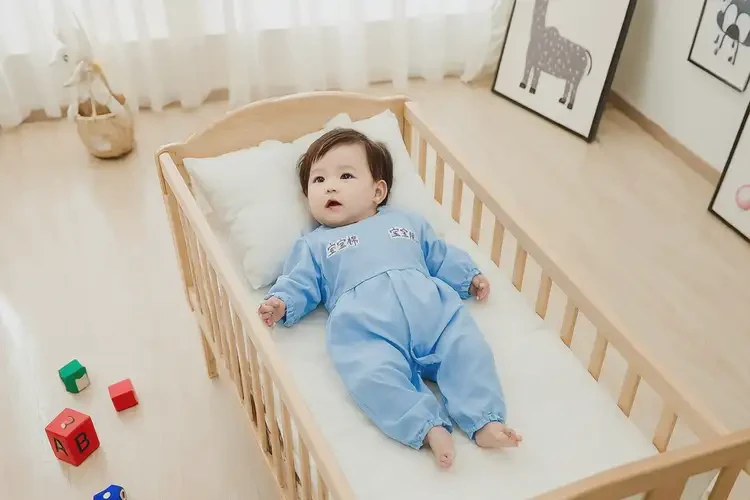婴幼儿肚子出湿疹能靠自己自愈吗(图1)