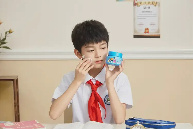 小学生脸上经常起湿疹可不可以根治(图2)