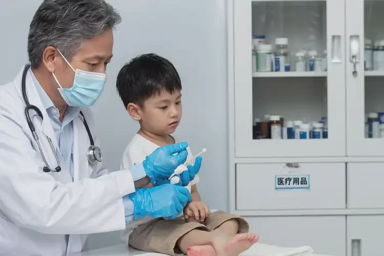 婴幼儿手上有湿疹可以治好吗(图3)
