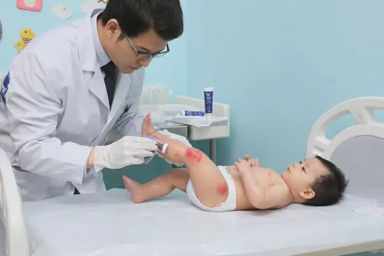 婴幼儿大腿上长湿疹可以治好吗(图3)