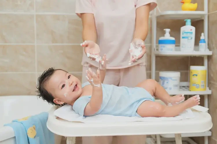 婴幼儿大腿容易长湿疹可以治好吗(图2)