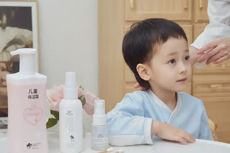 少儿全身经常起湿疹不管它会自己痊愈吗(图2)