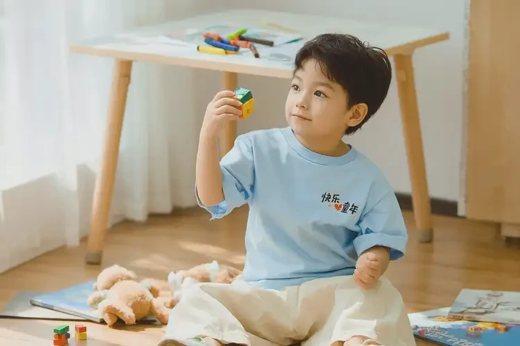 小孩面部出现湿疹能彻底自愈吗(图1)