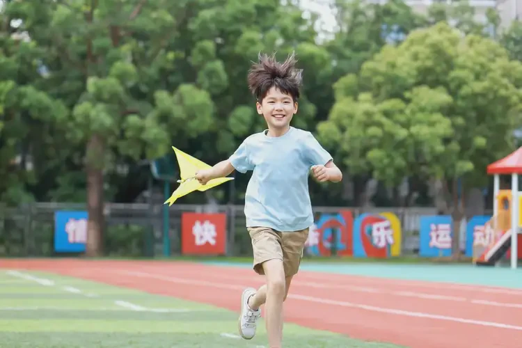 小学生大腿上偶尔长湿疹可不可以根治(图1)