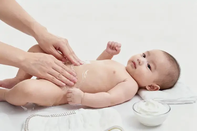 婴儿屁股上出现湿疹可以治好吗(图1)