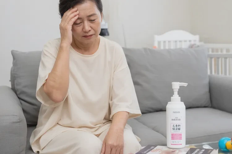 哺乳期妈妈屁股经常起湿疹能靠自己自愈吗(图1)