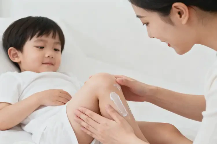 孩子大腿起湿疹可以治好吗(图3)