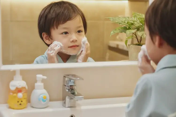 孩子四肢经常起湿疹可以治好吗(图2)