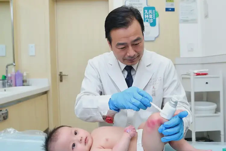 婴幼儿手上经常起湿疹能治好吗(图3)