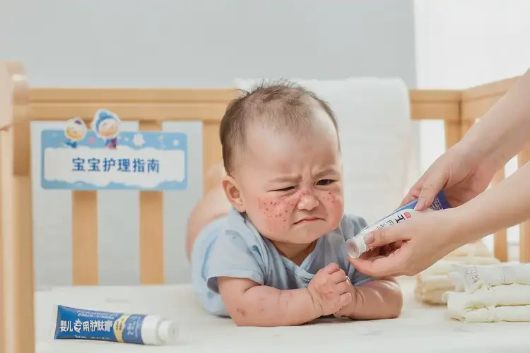 婴儿身上偶尔起湿疹可以治好吗(图3)