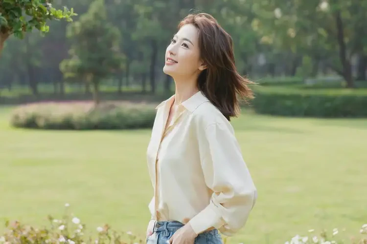 女性脸上偶尔起湿疹可以治好吗(图2)