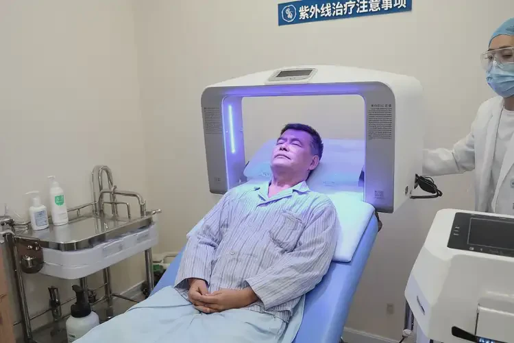 大学生面部经常起湿疹可以治好吗(图2)