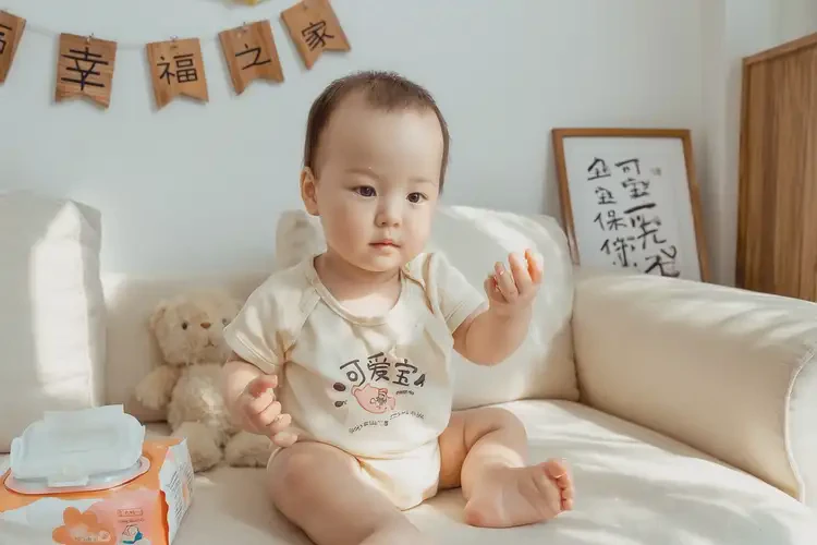 婴幼儿手上起湿疹可以治好吗(图3)
