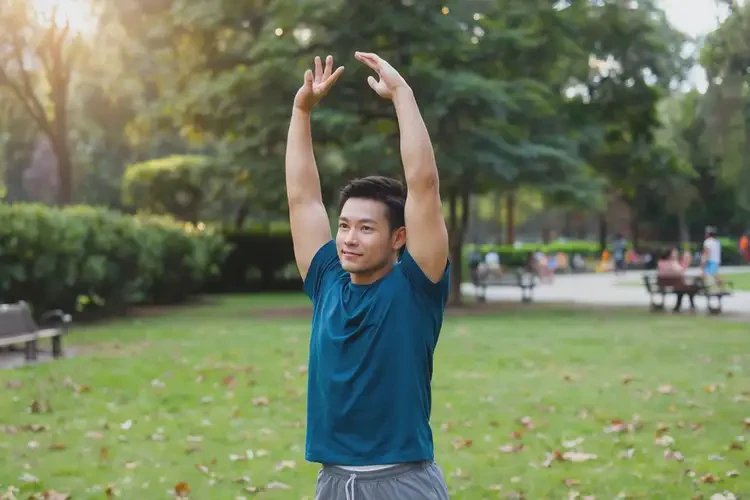 青少年手臂出湿疹可以治好吗(图1)
