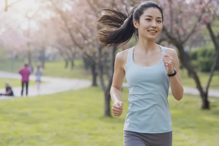 女生脸上偶尔起湿疹可以治愈吗(图4)